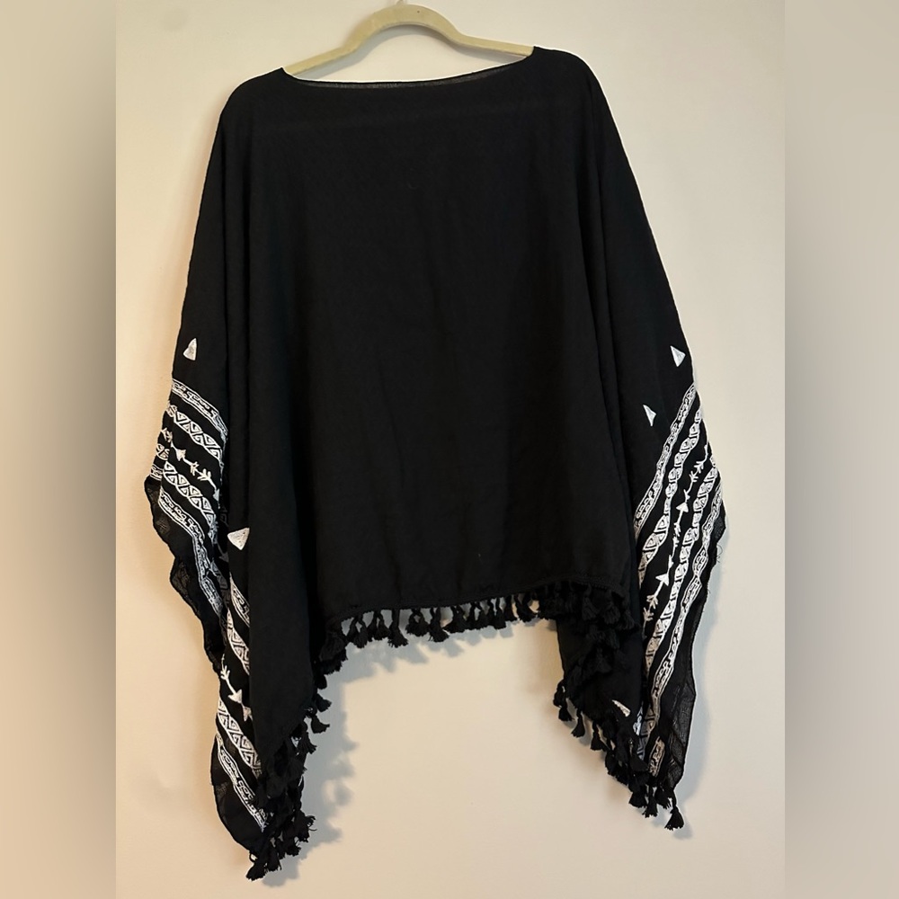 Fallon Embroidered Sleeve Tassel Poncho